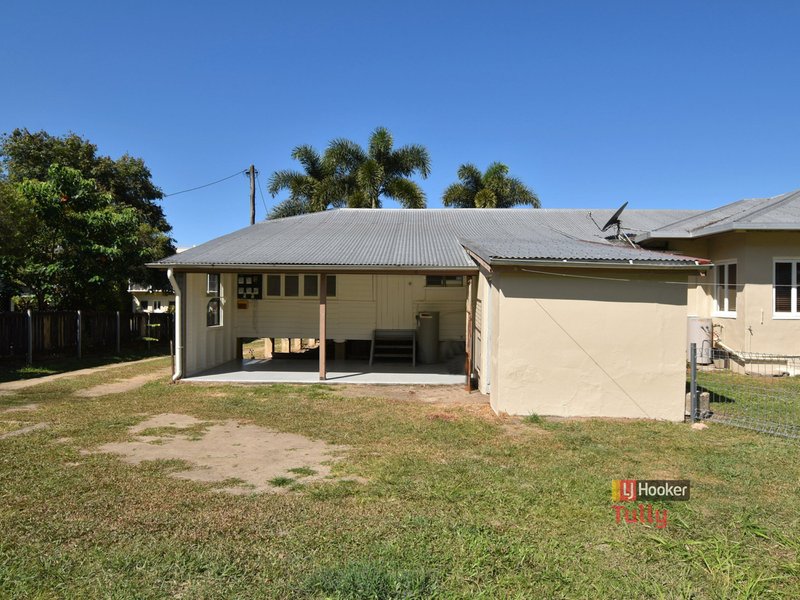 Photo - 15 & 17 Blackman Street, Tully QLD 4854 - Image 14