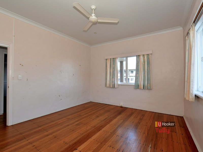 Photo - 15 & 17 Blackman Street, Tully QLD 4854 - Image 21