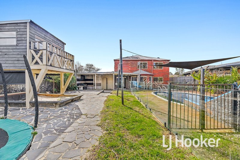 Photo - 15-17 Domain Drive, Berwick VIC 3806 - Image 6
