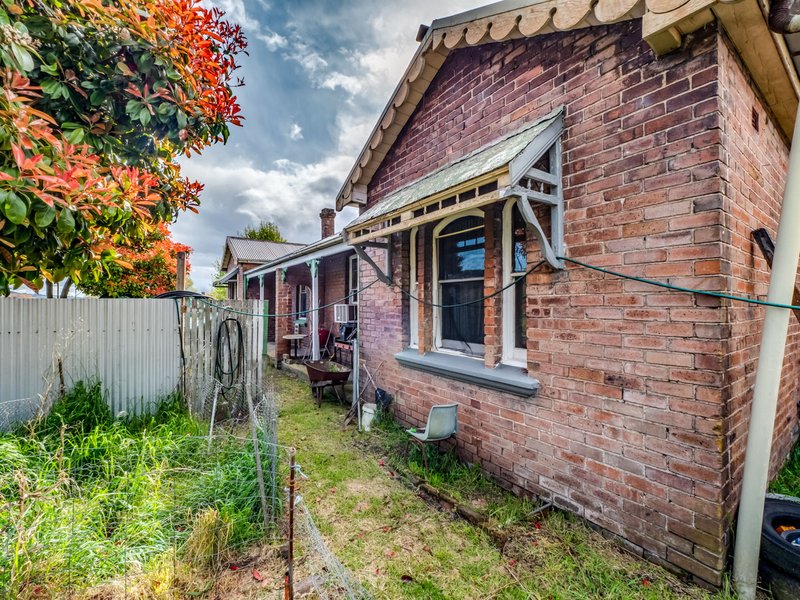 Photo - 15-17 Young Street, Lithgow NSW 2790 - Image 3