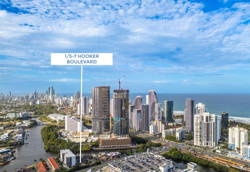 Photo - 1/5-7 Hooker Boulevard, Broadbeach Waters QLD 4218 - Image 11