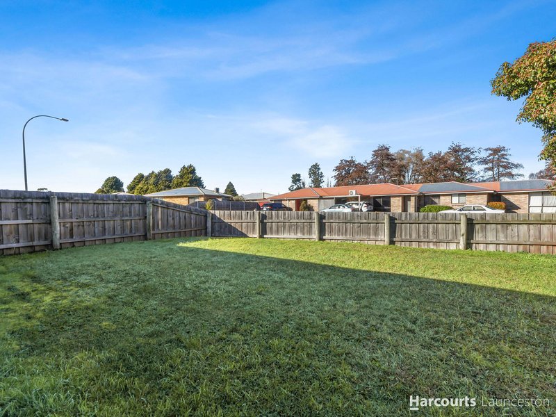 Photo - 1/5-7 Newnham Close, Newnham TAS 7248 - Image 13