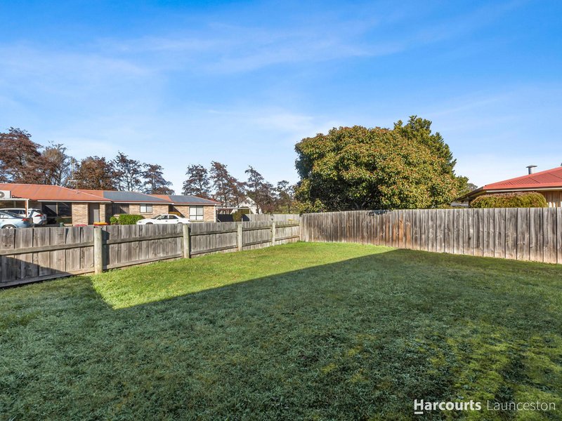 Photo - 1/5-7 Newnham Close, Newnham TAS 7248 - Image 14