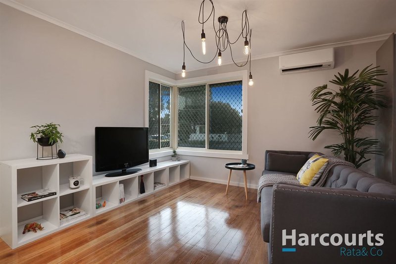 Photo - 1/5-7 Wagga Road, Reservoir VIC 3073 - Image 8