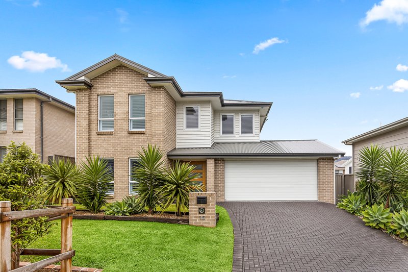 15 Abbey Street, Kembla Grange NSW 2526