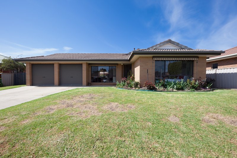 15 Aberdeen Drive, Wodonga VIC 3690