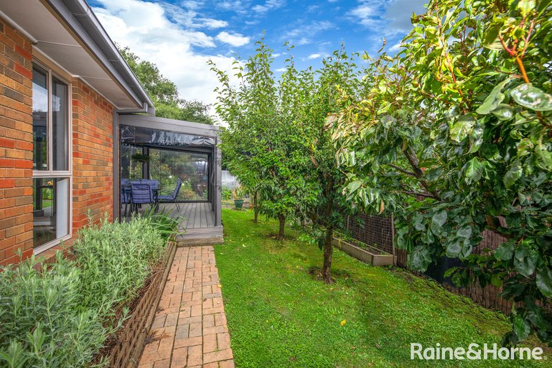 Photo - 15 Acacia Court, Gisborne VIC 3437 - Image 14