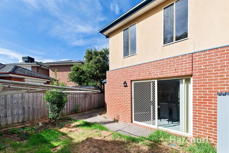 Photo - 1/5 Acacia Street, Thomastown VIC 3074 - Image 9