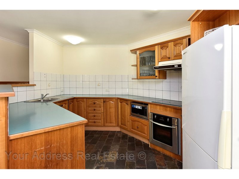 Photo - 15 Acorus Court, Regents Park QLD 4118 - Image 7