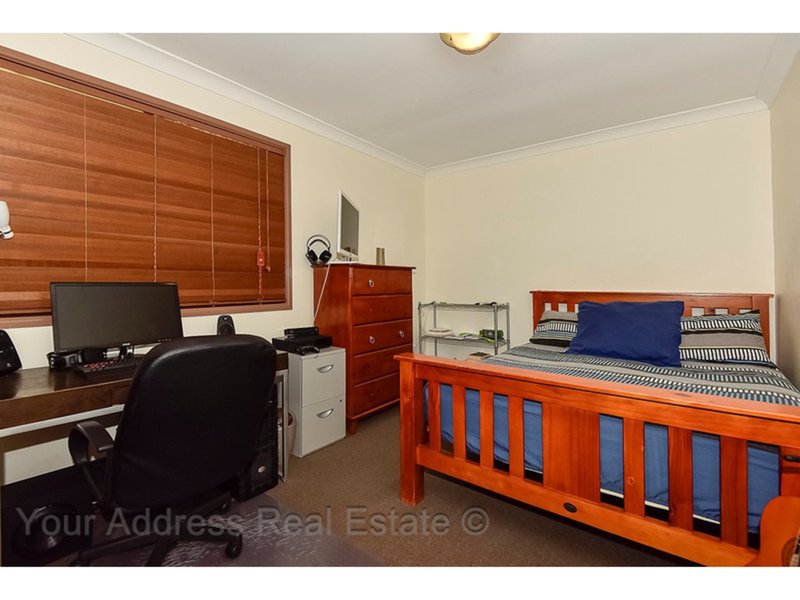 Photo - 15 Acorus Court, Regents Park QLD 4118 - Image 10