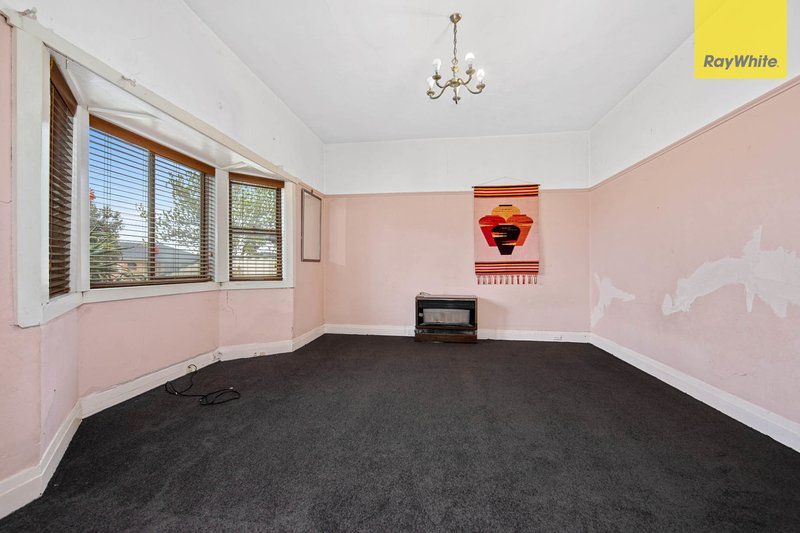 Photo - 15 Adams Street, St Albans VIC 3021 - Image 3