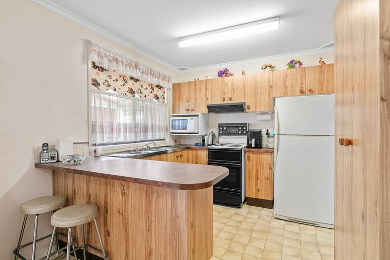 Photo - 15 Adeline Avenue, Lake Munmorah NSW 2259 - Image 2