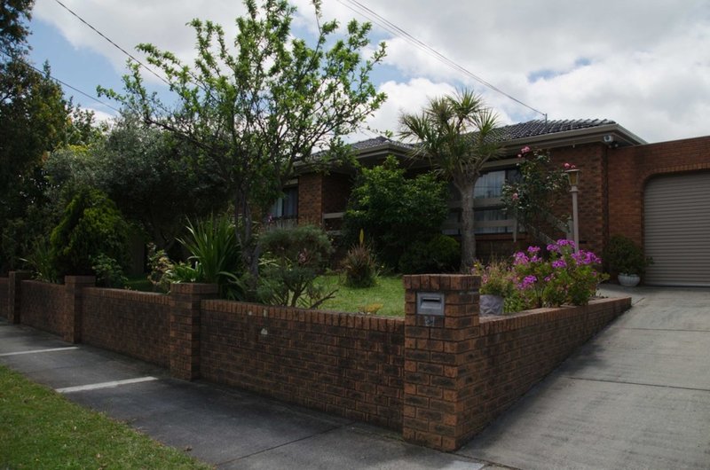 Photo - 15 Admirala Avenue, Dandenong North VIC 3175 - Image 9