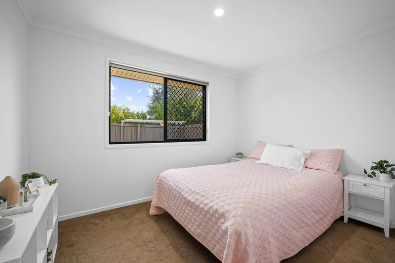 Photo - 15 Affinity Way, South Ripley QLD 4306 - Image 21