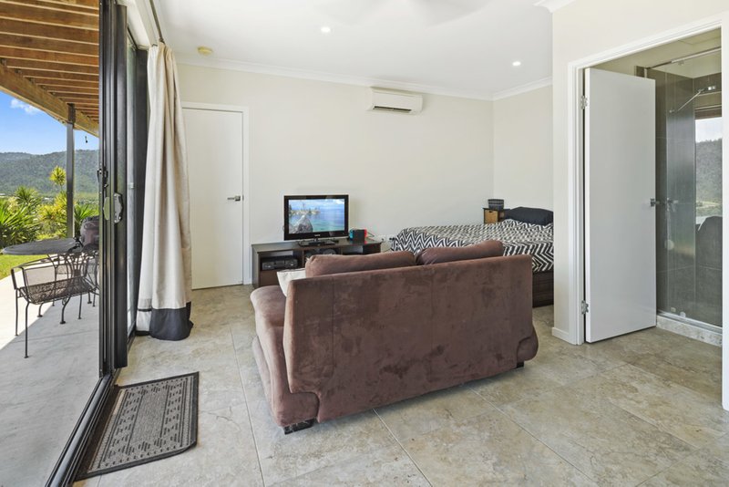 Photo - 15 Airlie View, Airlie Beach QLD 4802 - Image 15