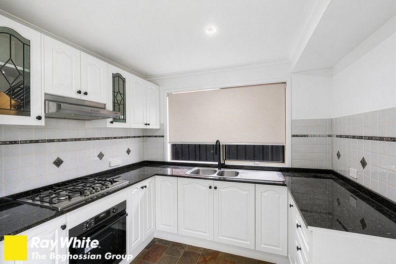Photo - 15 Alabaster Place, Eagle Vale NSW 2558 - Image 5