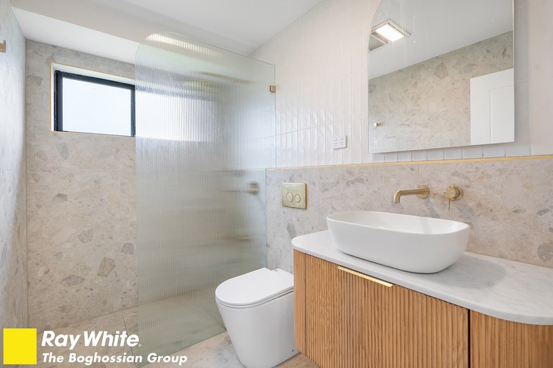Photo - 15 Alabaster Place, Eagle Vale NSW 2558 - Image 8
