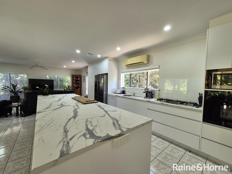 Photo - 15 Albatross Close, Cooya Beach QLD 4873 - Image 7