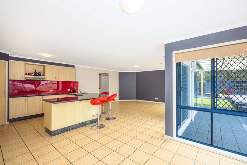 Photo - 15 Albatross Court, Banksia Beach QLD 4507 - Image 5