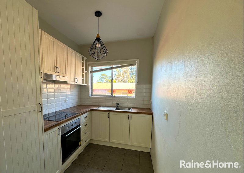 Photo - 1/5 Albatross Road, Nowra NSW 2541 - Image 2