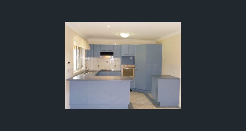 Photo - 15 Alcheringa Place, Robertson QLD 4109 - Image 3