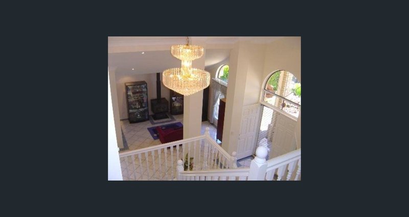 Photo - 15 Alcheringa Place, Robertson QLD 4109 - Image 5