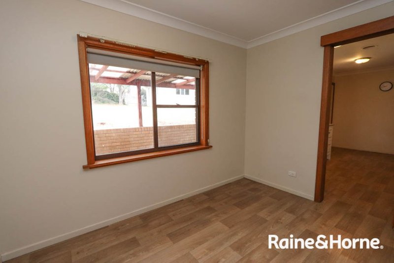 Photo - 15 Alcheringa Road, Kelso NSW 2795 - Image 4