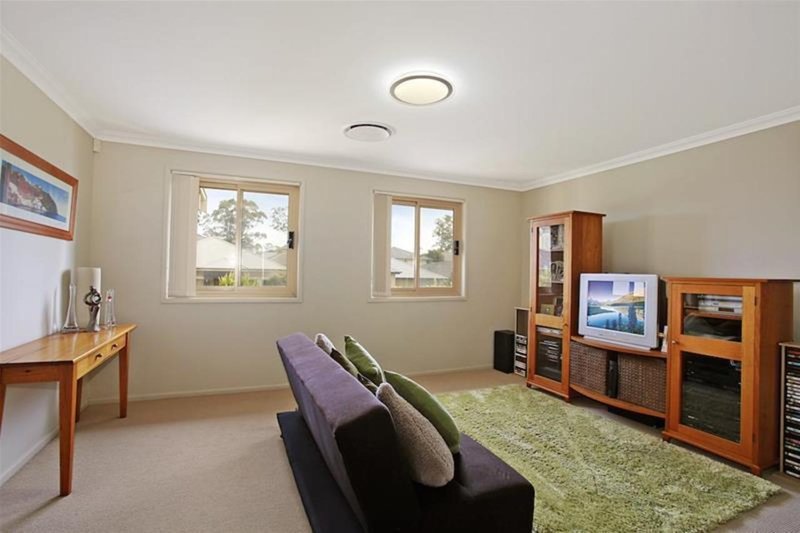 Photo - 15 Alexandra Crescent, Harrington Park NSW 2567 - Image 9