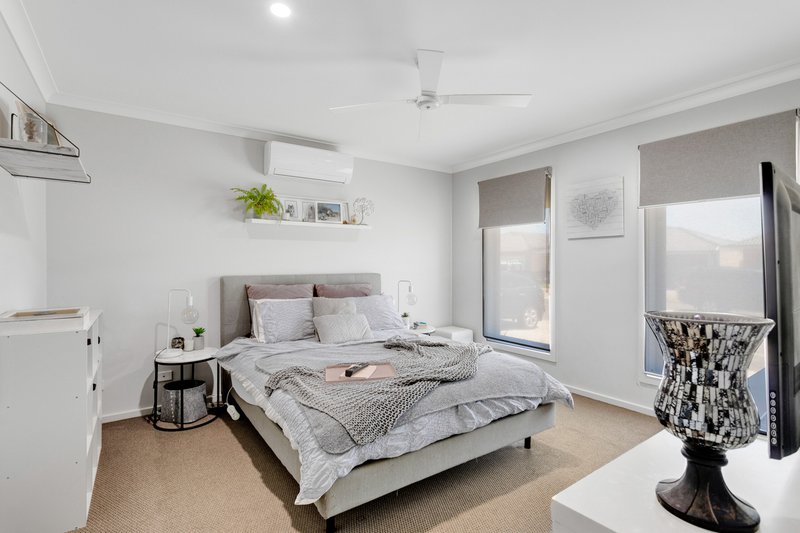 Photo - 15 Alexandro Grove, Hastings VIC 3915 - Image 8
