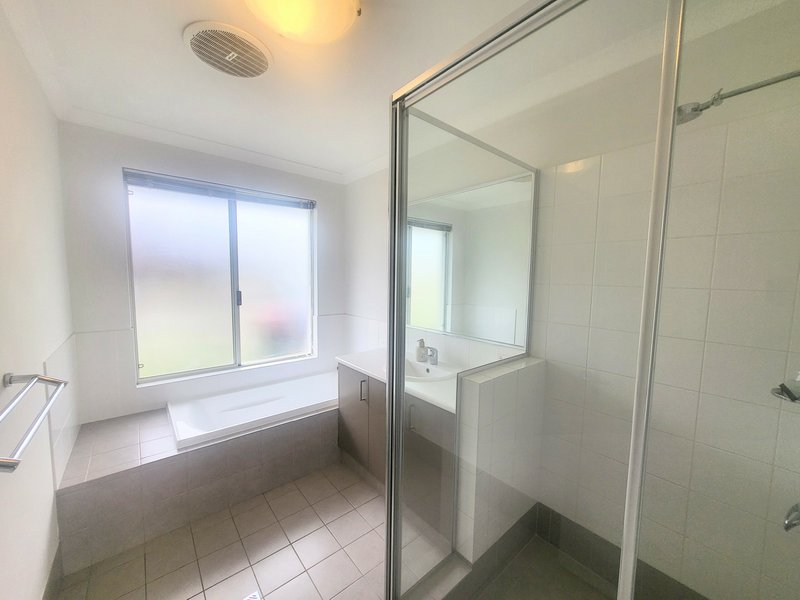 Photo - 15 Allamanda Gate, Helena Valley WA 6056 - Image 9