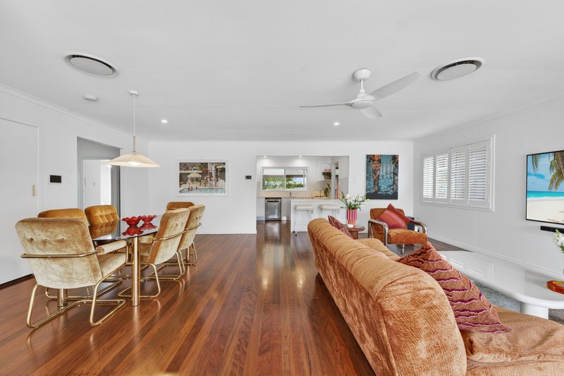 Photo - 15 Allawah Street, Sorrento QLD 4217 - Image 6
