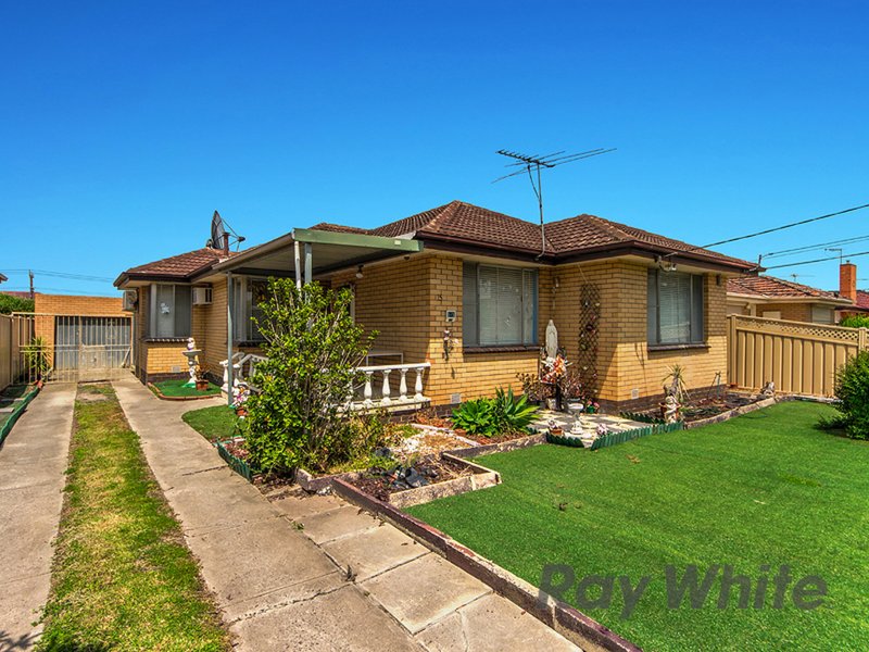 15 Alvina Street, Sunshine North VIC 3020