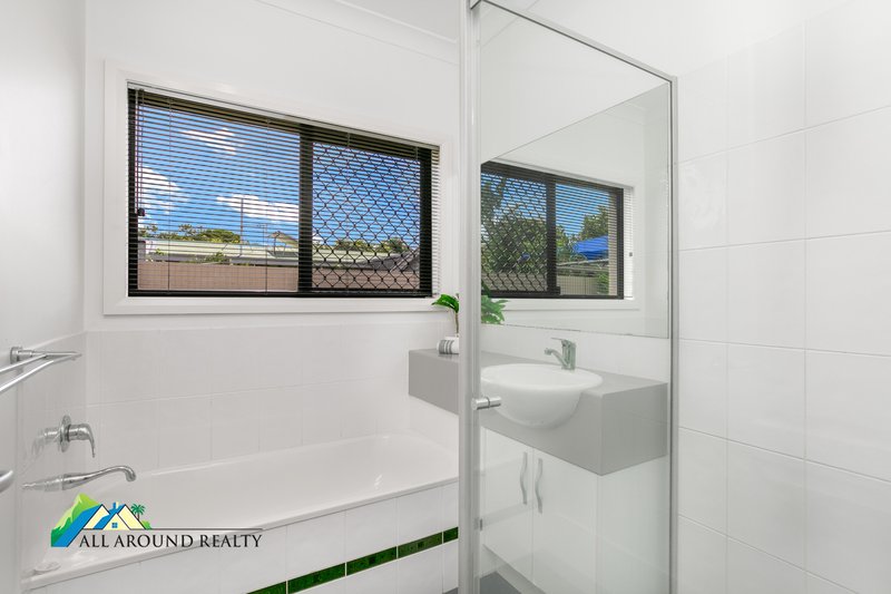 Photo - 15 Amie Louise Place, Bellmere QLD 4510 - Image 13