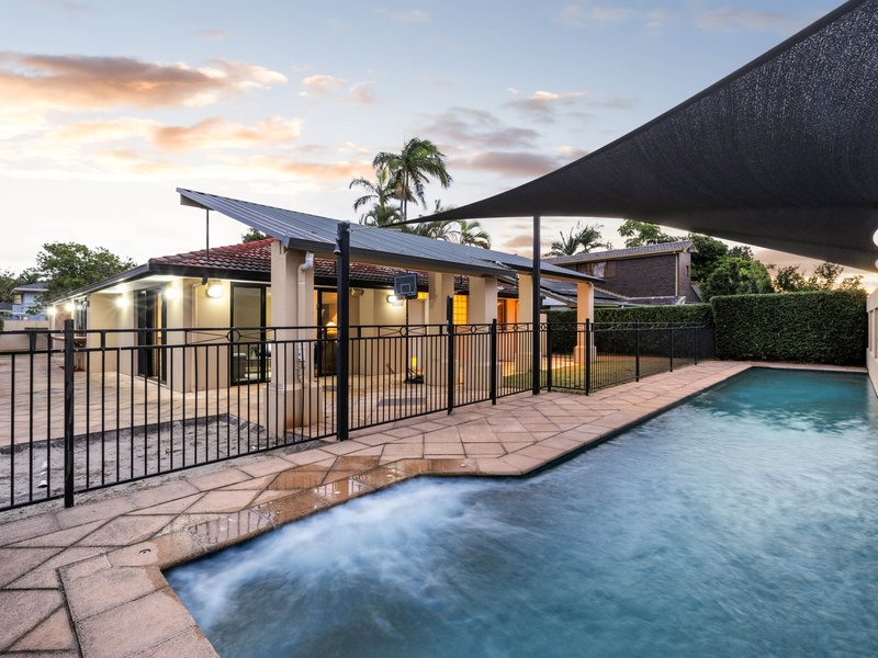Photo - 15 Angophora Street, Robertson QLD 4109 - Image 22