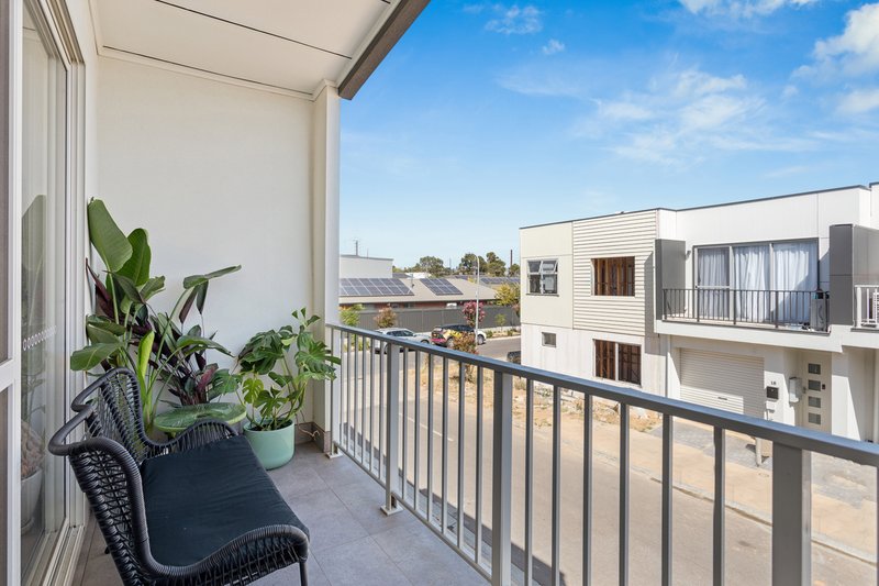 Photo - 15 Angus Lane, Mansfield Park SA 5012 - Image 8