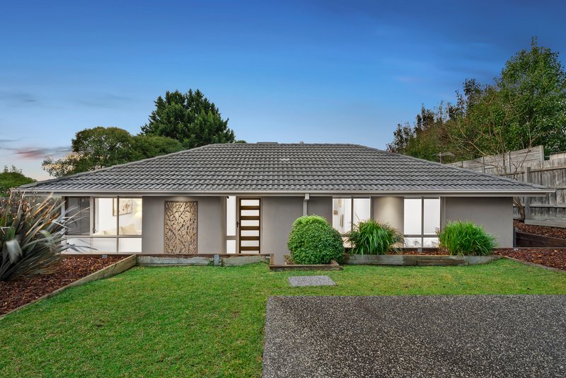 Photo - 1/5 Anthony Drive, Lysterfield VIC 3156 - Image 1