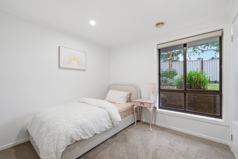 Photo - 1/5 Anthony Drive, Lysterfield VIC 3156 - Image 7