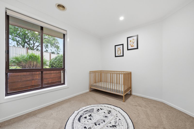 Photo - 1/5 Anthony Drive, Lysterfield VIC 3156 - Image 9