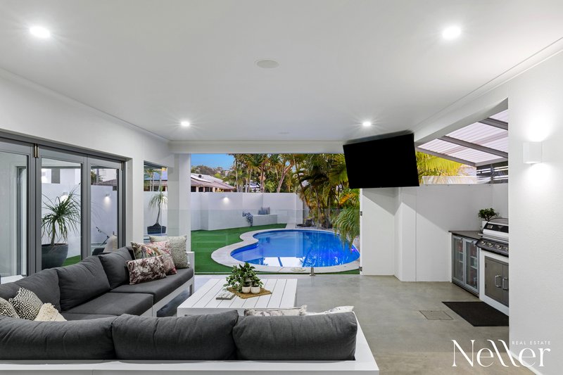 Photo - 15 Aquarius Place, Alexandra Headland QLD 4572 - Image 6