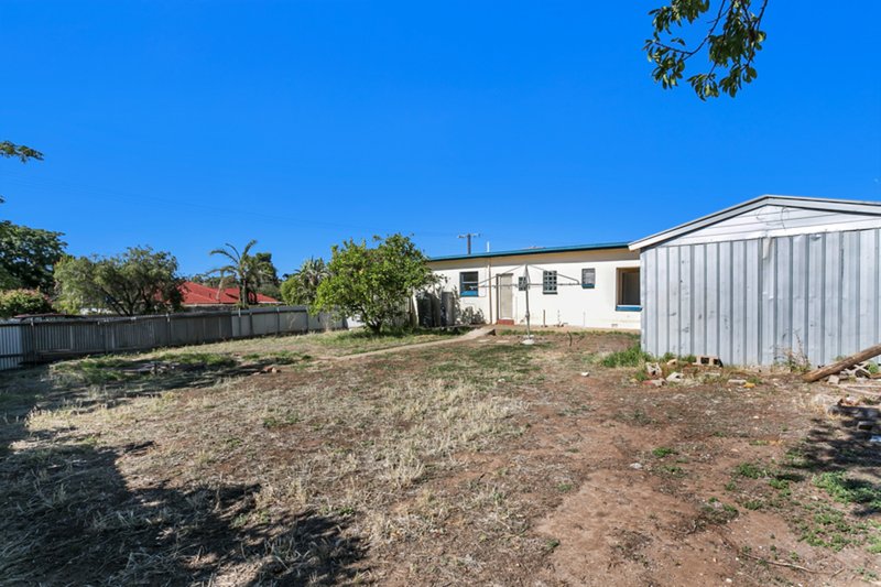 Photo - 15 Archerfield Avenue, Christies Beach SA 5165 - Image 5