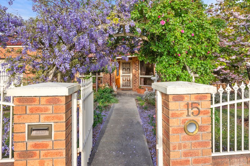 Photo - 15 Argyle Crescent, Alfredton VIC 3350 - Image 2