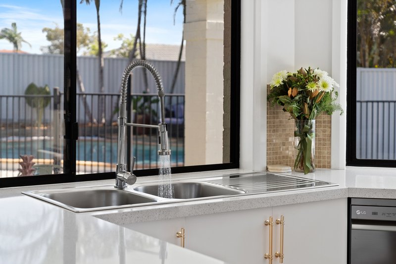 Photo - 15 Argyle Place, Victoria Point QLD 4165 - Image 10