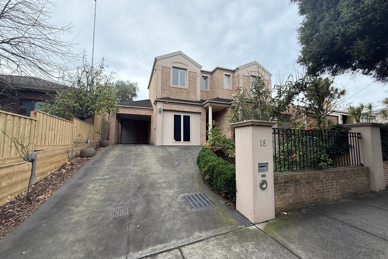 Photo - 15 Argyle Road, Kew VIC 3101 - Image 1