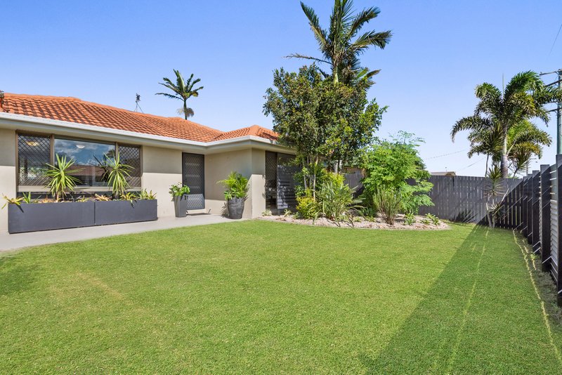 Photo - 15 Arinya St , Wurtulla QLD 4575 - Image 6