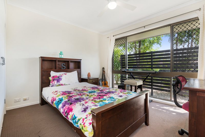 Photo - 15 Arinya St , Wurtulla QLD 4575 - Image 10