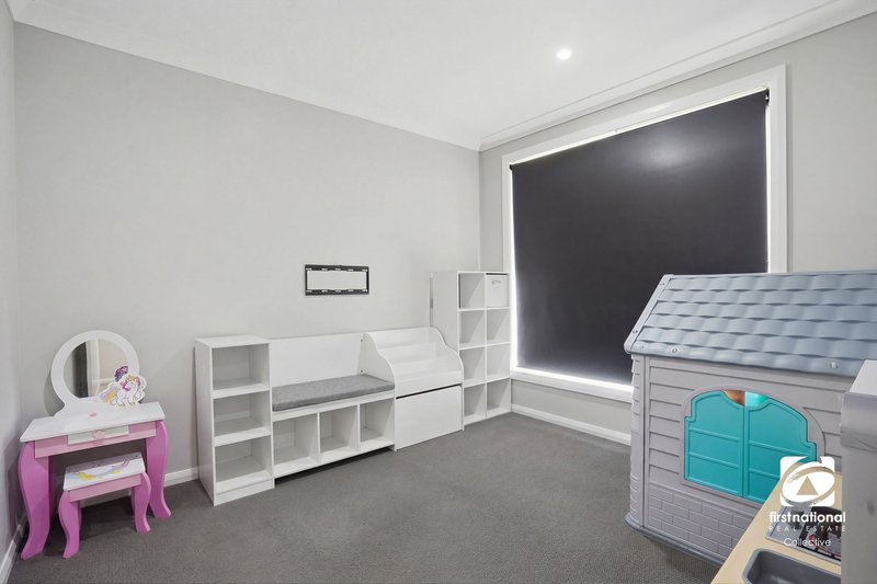 Photo - 15 Ascot Drive, Currans Hill NSW 2567 - Image 2