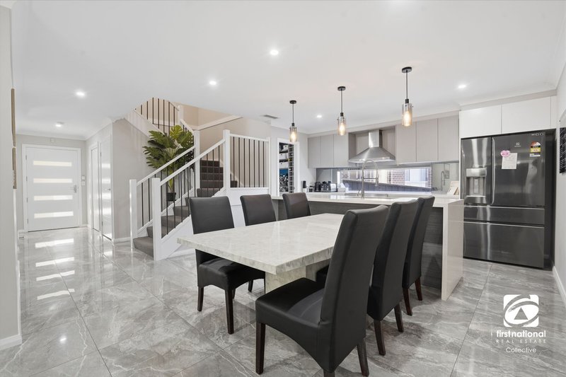 Photo - 15 Ascot Drive, Currans Hill NSW 2567 - Image 5