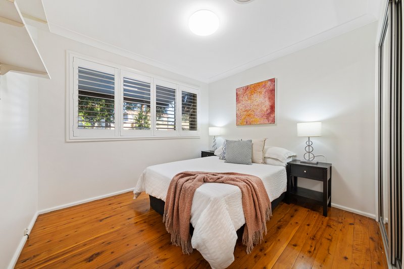 Photo - 15 Ashley Avenue, West Pennant Hills NSW 2125 - Image 8