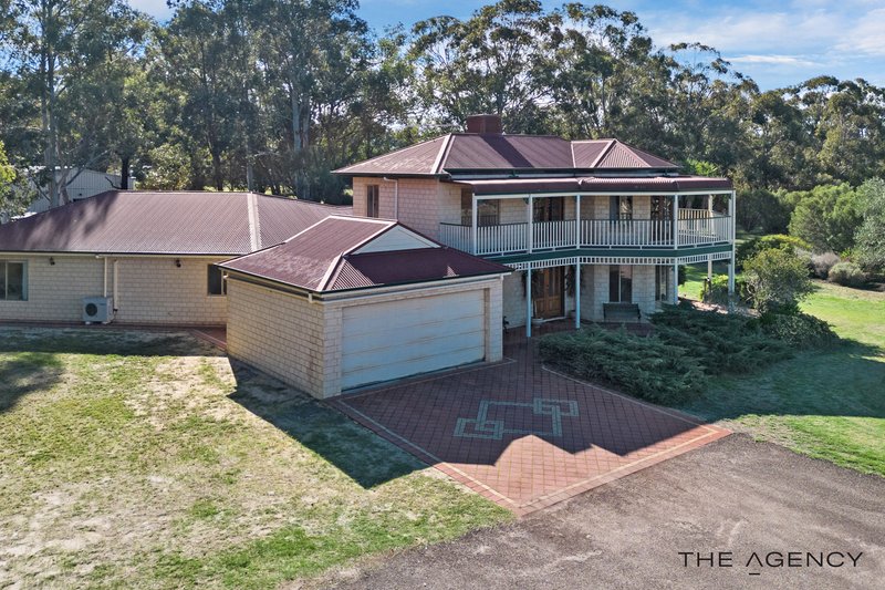 Photo - 15 Ashmere Drive, Bullsbrook WA 6084 - Image 2