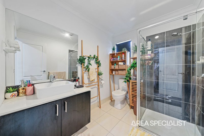 Photo - 15 Aspen Street, Pakenham VIC 3810 - Image 17